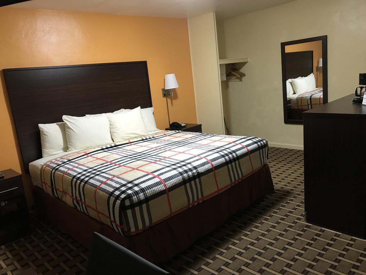 Old Kentucky Home Motel Bardstown Buitenkant foto